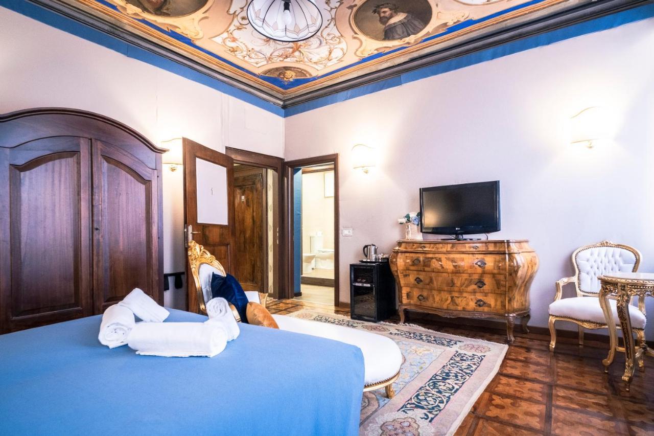 Ca' Lavezzera Pensión Venecia